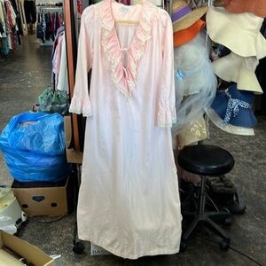 Vintage Character Cuddle skin petite pink ruffle nightgown
